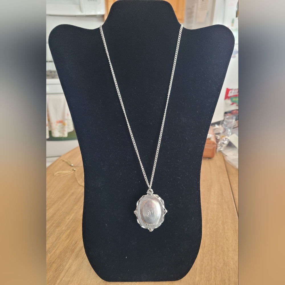 Crimson Oval Pendant Necklace with Silver Chain By jpi. Pewter - Picture 3 of 4